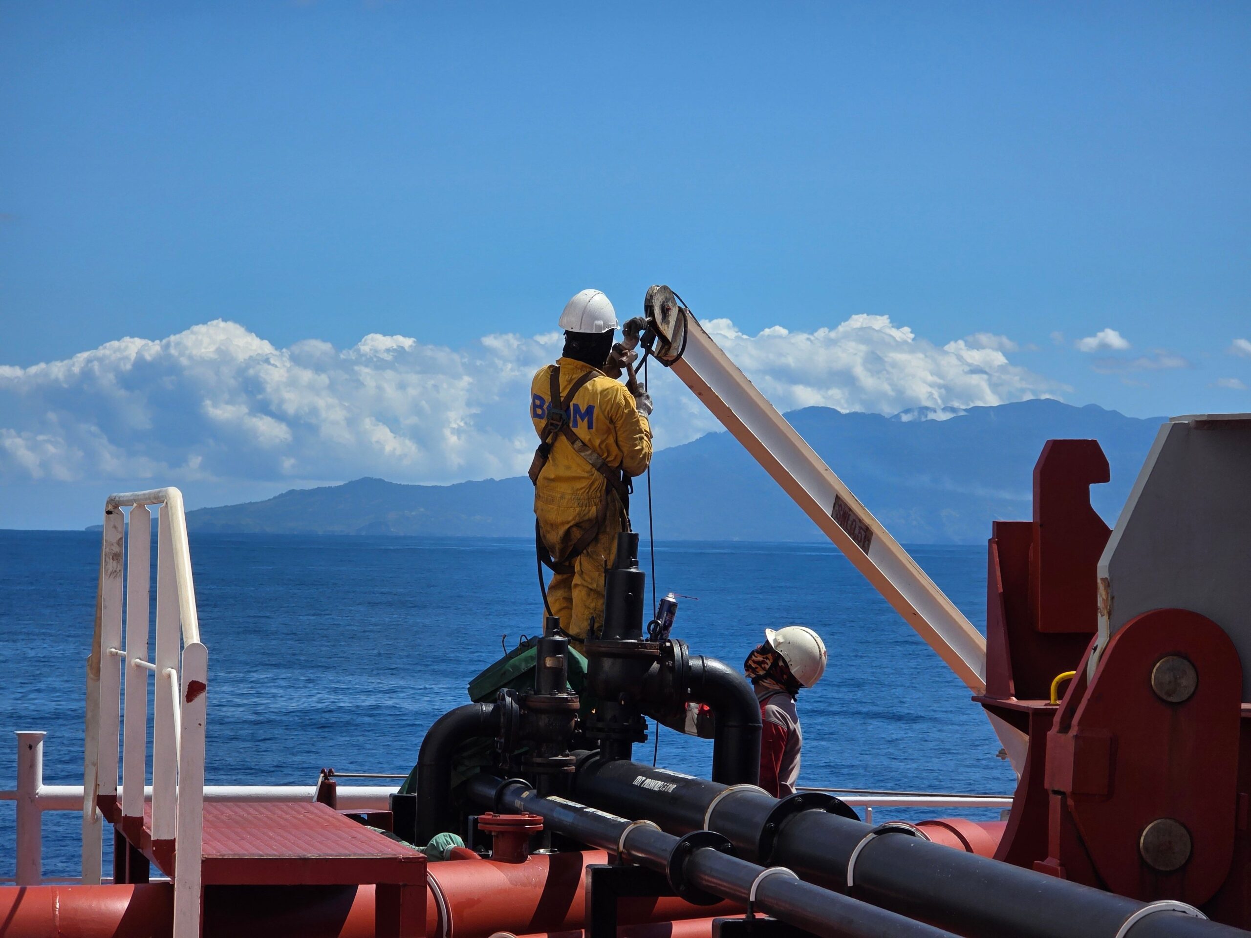 Navigating a Career at Sea: Tips for Aspiring Seafarers